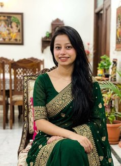 Diya real meet - escort in Hyderabad Photo 3 of 4
