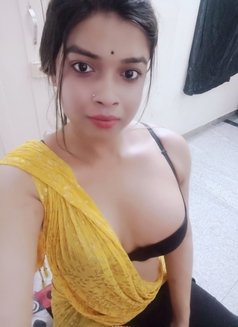 Diya Roy - Transsexual escort in Lucknow Photo 15 of 15