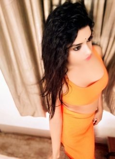 Diya Roy - Transsexual escort in Lucknow Photo 2 of 15