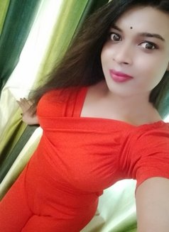 Diya Roy - Transsexual escort in Lucknow Photo 8 of 15