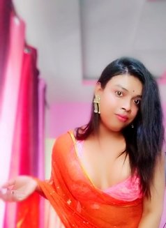 Diya Roy Last day in - Transsexual escort in Bangalore Photo 23 of 27