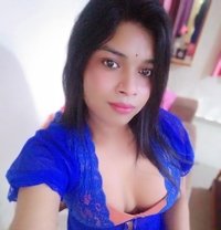 Diya Roy same few days - Transsexual escort in Bhopal