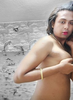 Diya Sen - Acompañantes transexual in Mumbai Photo 8 of 10