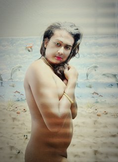 Diya Sen - Acompañantes transexual in Mumbai Photo 9 of 10