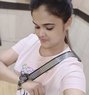Diya Sharma Cam Show real meet Available - puta in Mumbai Photo 3 of 5