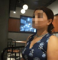 Diya Sharma – Elegant Lifestyle Associat - puta in Chennai