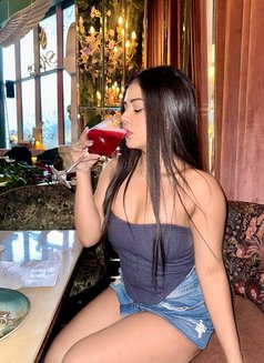 Diya Sharma - escort in Noida Photo 1 of 3