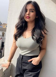 Jasmit indipendent - escort agency in Jaipur Photo 2 of 7