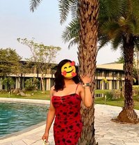 Diya for hand cash service - escort in Kathmandu