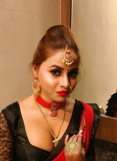 Diya Singh - Transsexual escort in New Delhi Photo 5 of 24