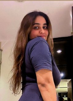 Diya Soni - escort in Dubai Photo 1 of 4