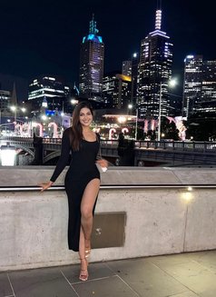 Diya Vip Model - puta in Dubai Photo 2 of 3