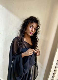 Diyaa - Acompañantes transexual in Hyderabad Photo 2 of 3