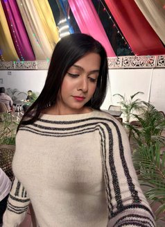 Diyasha - Transsexual escort in Bangalore Photo 10 of 14