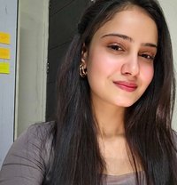 Neha - escort in Maldives Photo 1 of 3