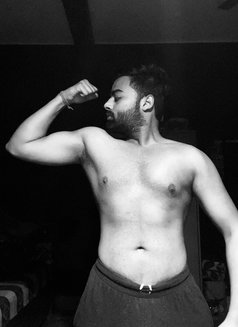Dj1810 - Male escort in Kanpur Photo 1 of 2