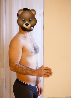 Djamal - Male escort in Jeddah Photo 6 of 6