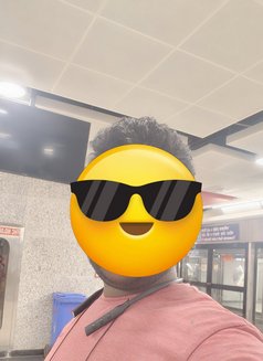 Dk19 - Male escort in New Delhi Photo 4 of 4