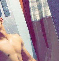 Dluv - Male adult performer in Surat