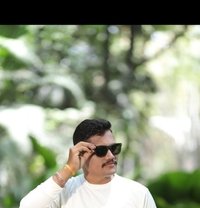 Dm Datta - Acompañantes masculino in Pune