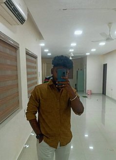 Dnu - Acompañantes masculino in Chennai Photo 1 of 1