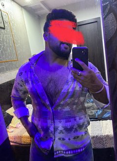 Doctor - Male escort in Agra Photo 5 of 5