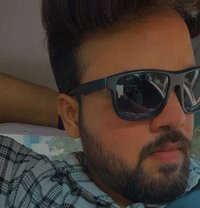 Doctor - Male escort in Noida