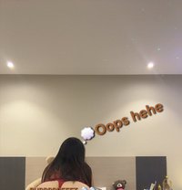 Doctor Sanaa Pooper - Transsexual dominatrix in Jeddah