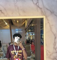 DOCTORWHO - Male escort in Mumbai