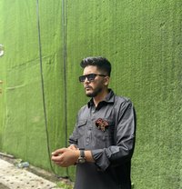 Dodo - Male escort in Mumbai