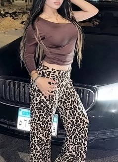 Dody - escort in Cairo Photo 5 of 7