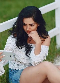 India Kerala girl - escort in Doha Photo 4 of 9