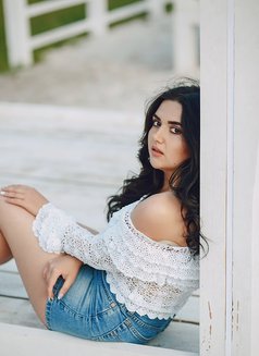 India Kerala girl - escort in Doha Photo 9 of 9