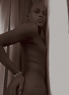 Dohl[Vendetta]All services….discreet 🤐 - Acompañantes transexual in Nairobi Photo 8 of 9