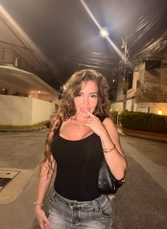 Dolaris - escort in Bangkok Photo 19 of 22