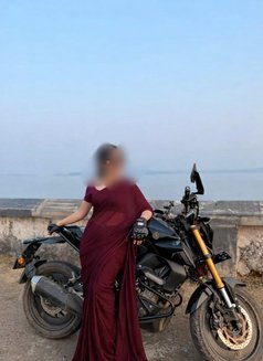 Doli - escort in Mumbai Photo 1 of 4