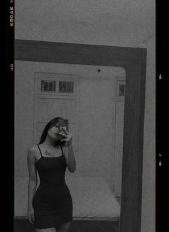 Doli - escort in Mumbai Photo 4 of 4