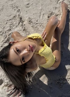 Dolia - puta in Phuket Photo 2 of 14