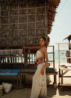 Dolia - escort in Phuket Photo 12 of 15