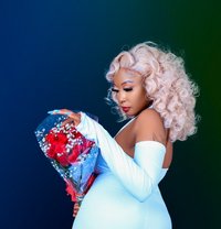 Dollar - puta in Nairobi