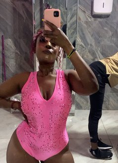 Dollar - escort in Nairobi Photo 5 of 7