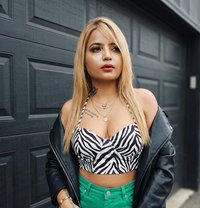 Dolly (19 to 30th may outcall Available) - escort in Kolkata