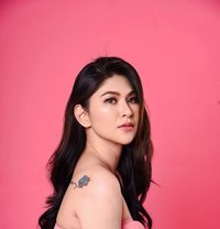 Dolly - escort in Singapore