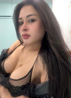 Dolly Elite (only cam session) - Transsexual escort in New Delhi Photo 19 of 20