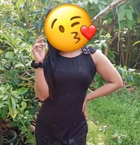 Dolly - escort in Colombo