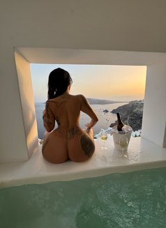 Dolly - puta in Dubai Photo 14 of 25