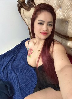 Dolly - escort in Doha Photo 7 of 7