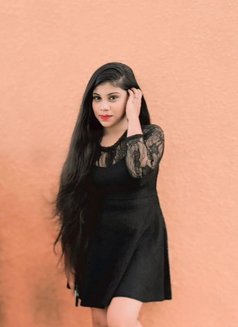 Dolly - puta in Bangalore Photo 1 of 5