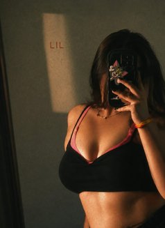 Dolly Kati - puta in Bangalore Photo 1 of 5