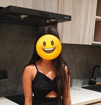 Dolly Malik 5000 per shot - escort in Noida